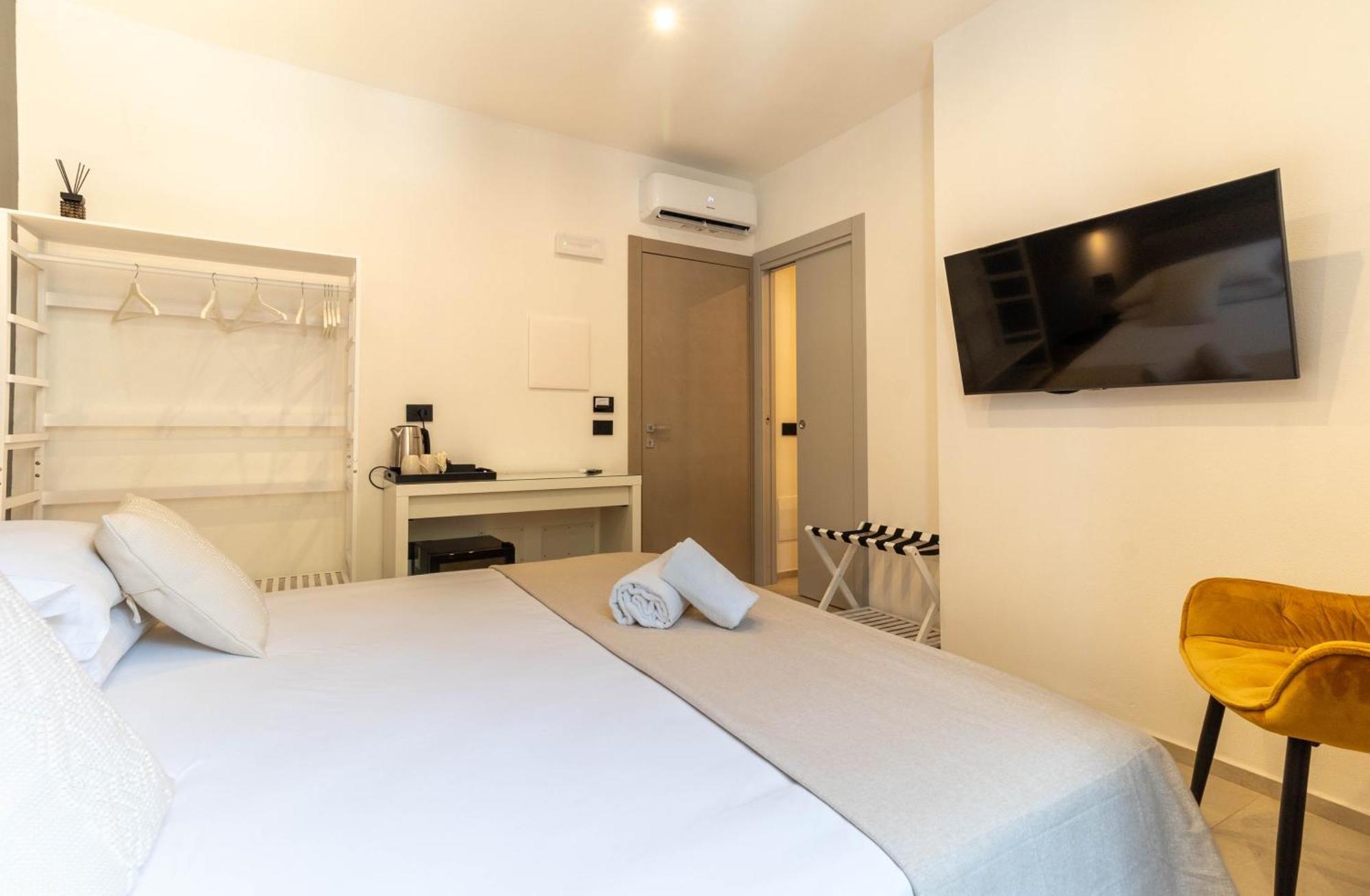 Sardinian Days - Suites & Rooms Cagliari Exterior foto